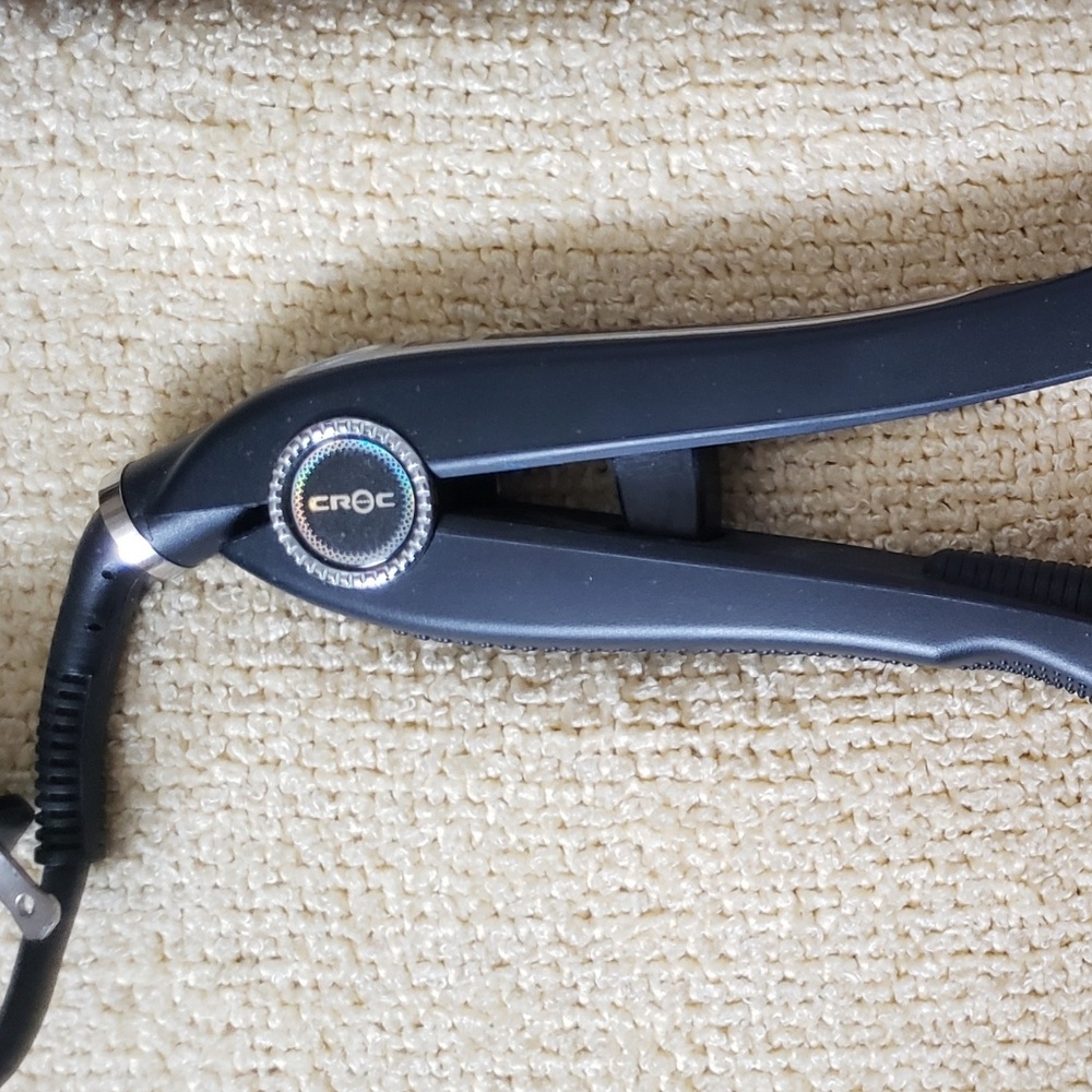 Croc straightening iron 1.5 inch